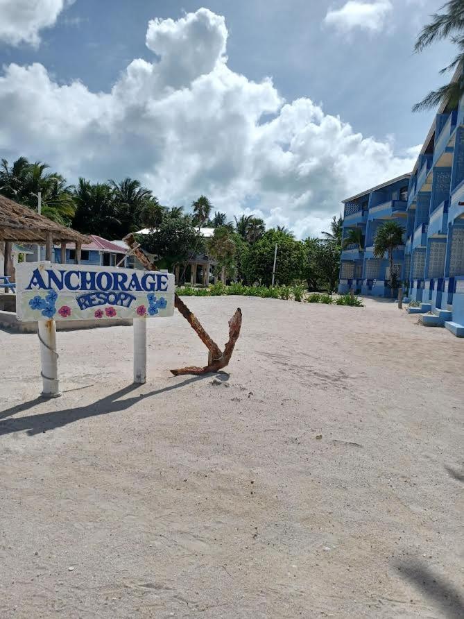 Anchorage Beach Resort キー・カーカー エクステリア 写真