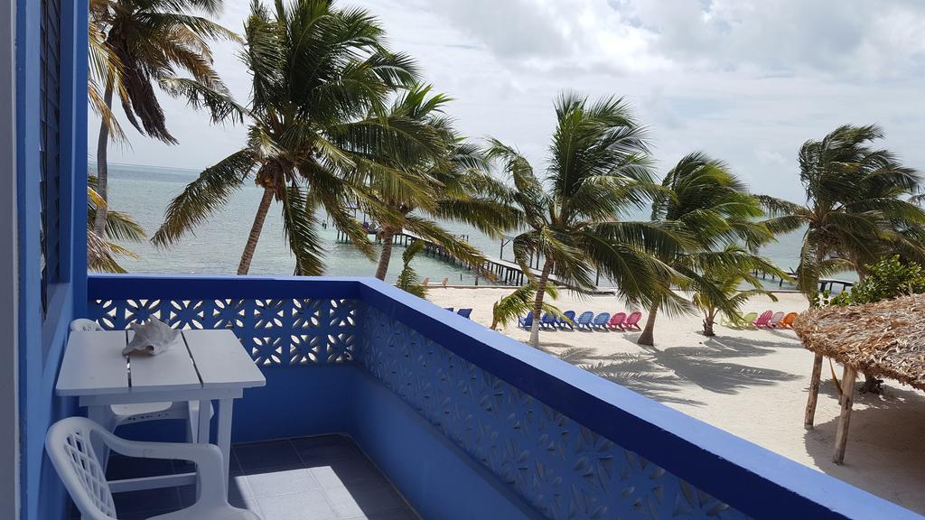 Anchorage Beach Resort キー・カーカー エクステリア 写真