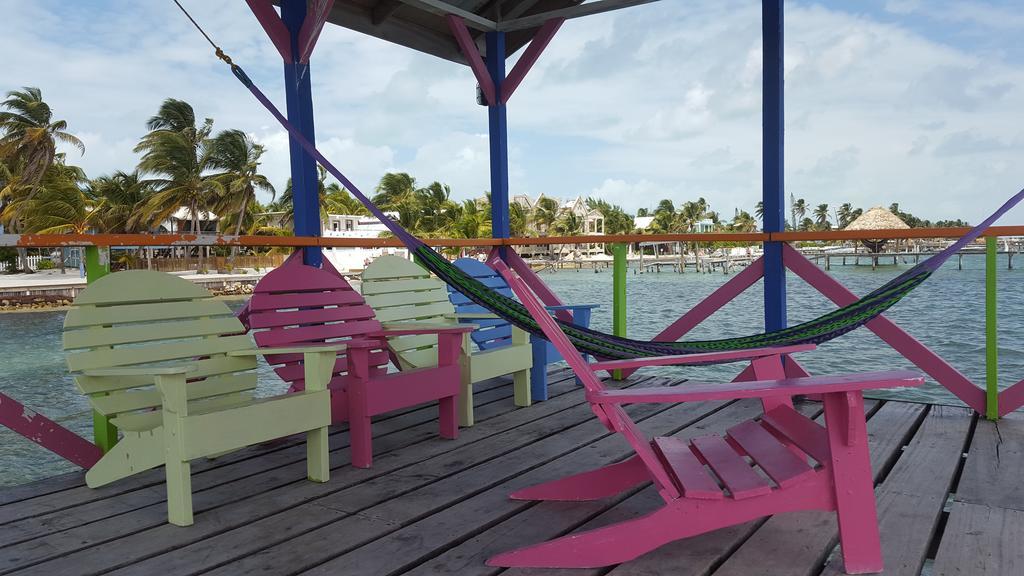 Anchorage Beach Resort キー・カーカー エクステリア 写真