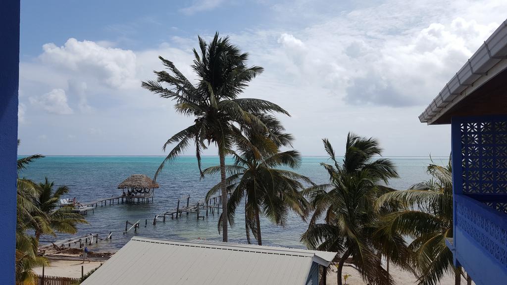 Anchorage Beach Resort キー・カーカー エクステリア 写真